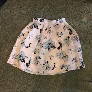 Floral skirt never worn